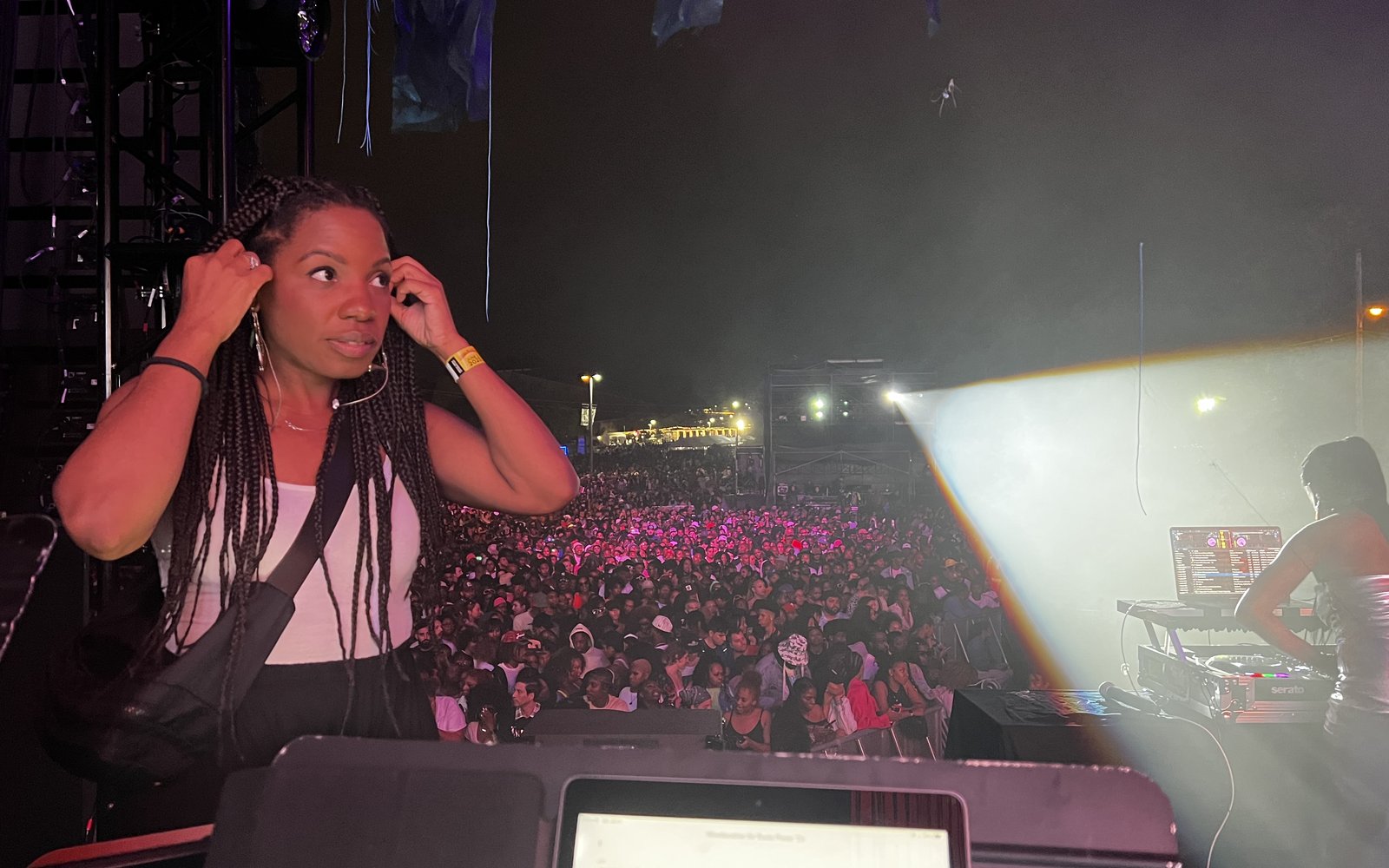 Nicole Hardin on stage